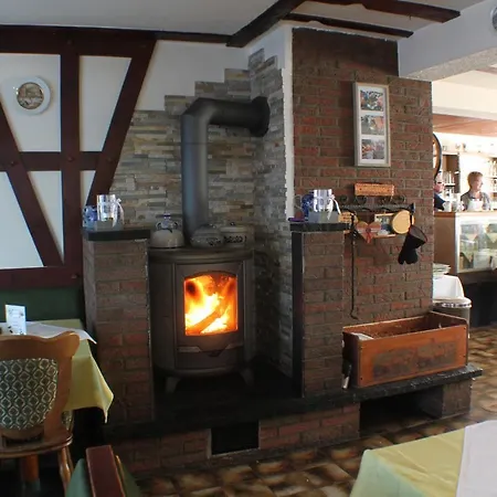 Mollseifer Hof Hotel